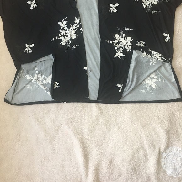 INC floral sleeveless cardigan - Picture 6 of 10